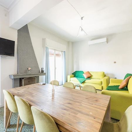Space Paradise Apartments Афіни Екстер'єр фото