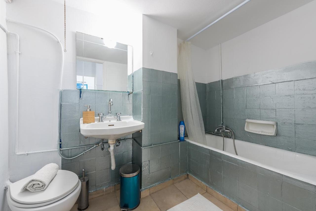 Space Paradise Apartments Афіни Екстер'єр фото