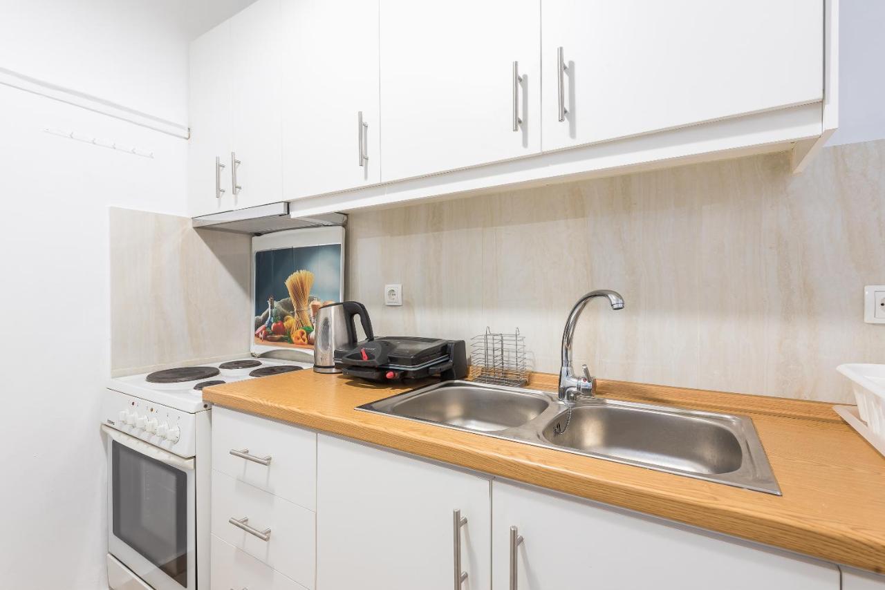 Space Paradise Apartments Афіни Екстер'єр фото